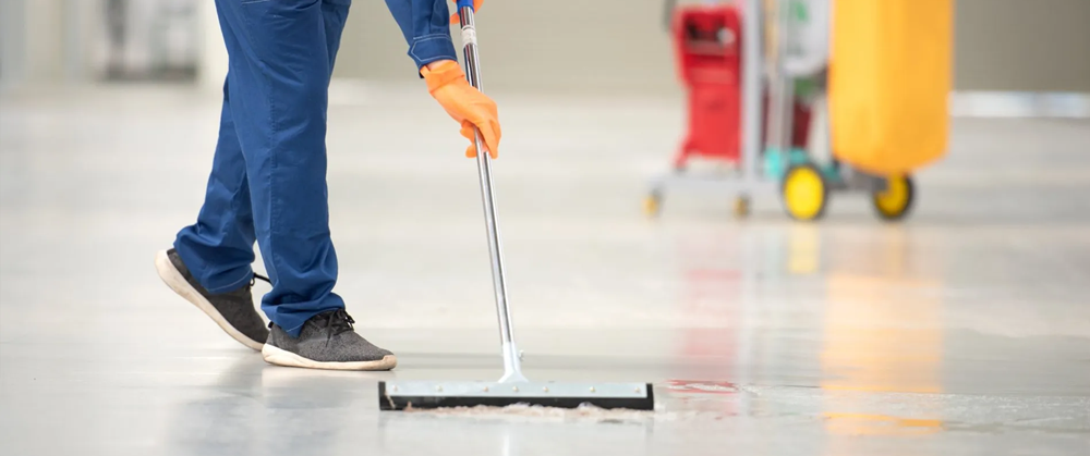 Warehouse & Distribution Center Cleaning